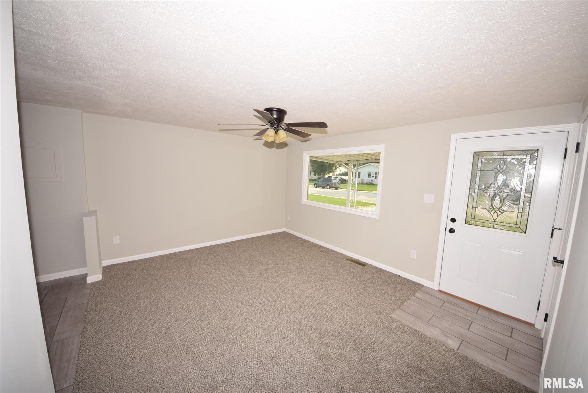 2617 Kent Drive Springfield, IL 62703 - Photo 8 of 17
