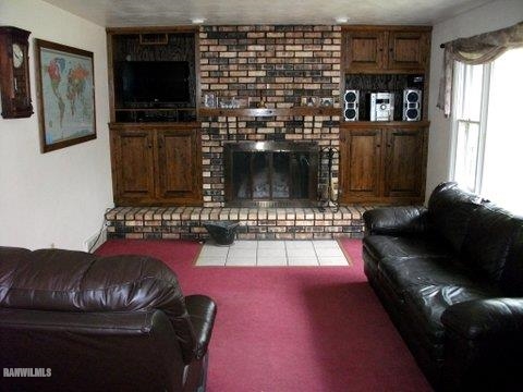 504 Cedar Creek Road Freeport, IL 61032 - Photo 13 of 23 Gallery Image 13