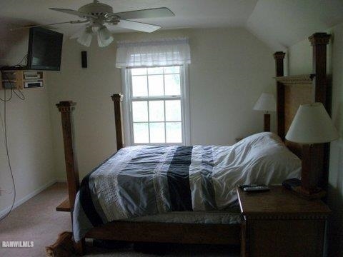 504 Cedar Creek Road Freeport, IL 61032 - Photo 20 of 23 Gallery Image 20