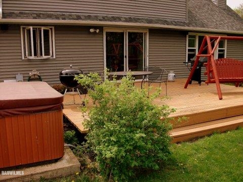 504 Cedar Creek Road Freeport, IL 61032 - Photo 2 of 23 Gallery Image 2