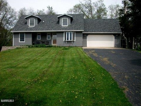 504 Cedar Creek Road Freeport, IL 61032 - Photo 5 of 23 Gallery Image 5