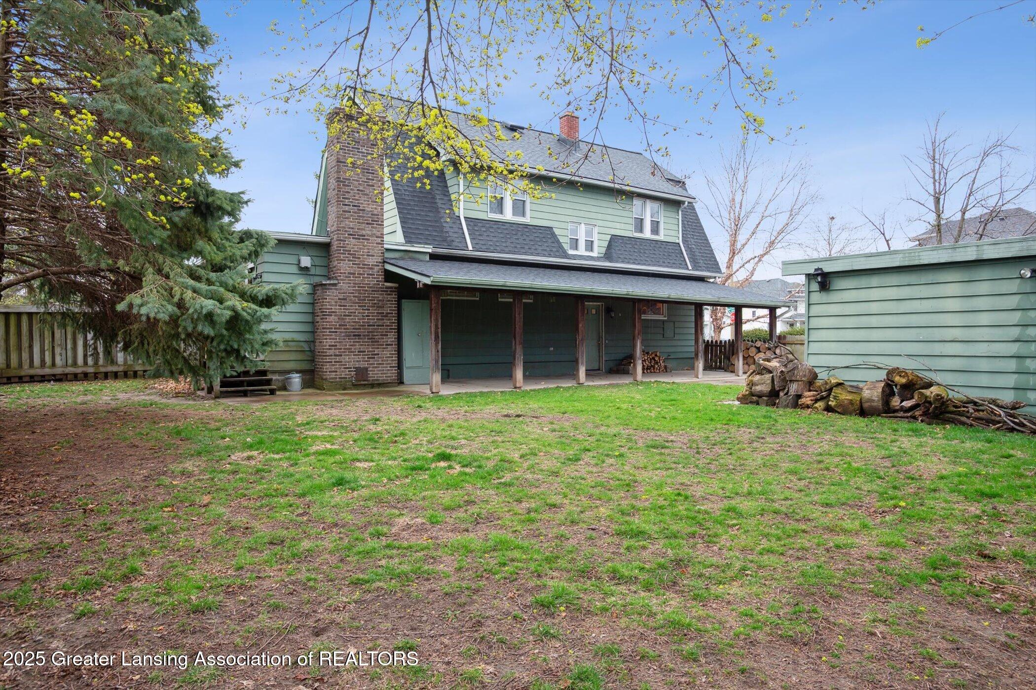 222 Strathmore Road Lansing, MI 48910 - Photo 39 of 43 40-222-Strathmore-Rd-Lansing-MI-48910-Wi