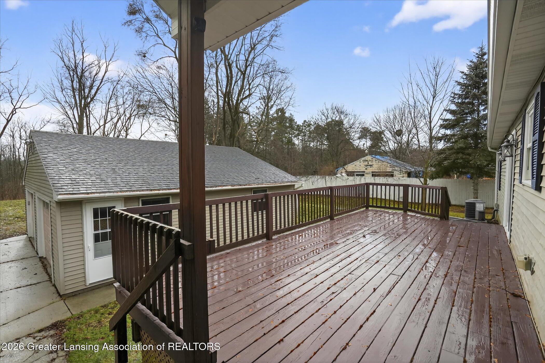 6902 East Clark Road Bath, MI 48808 - Photo 35 of 50 36-6902-Clark-Rd-Windowstill