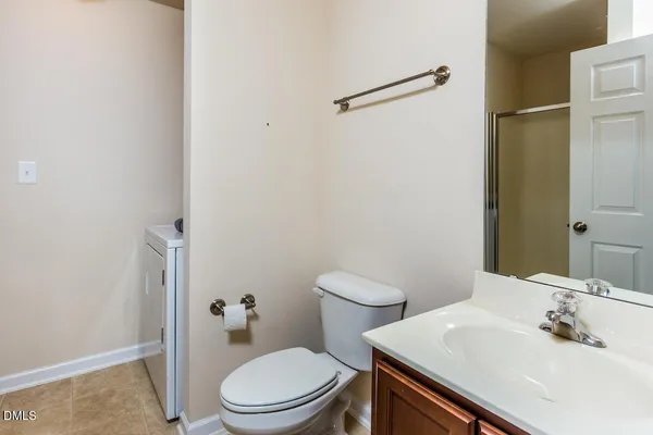 $1,895 | 240 Michigan Avenue, Cary, NC 27519