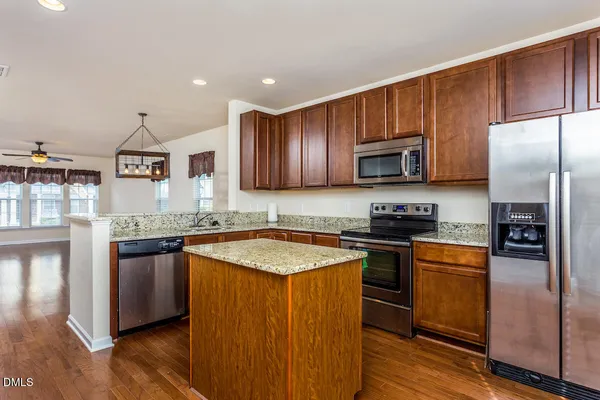 $1,895 | 240 Michigan Avenue, Cary, NC 27519