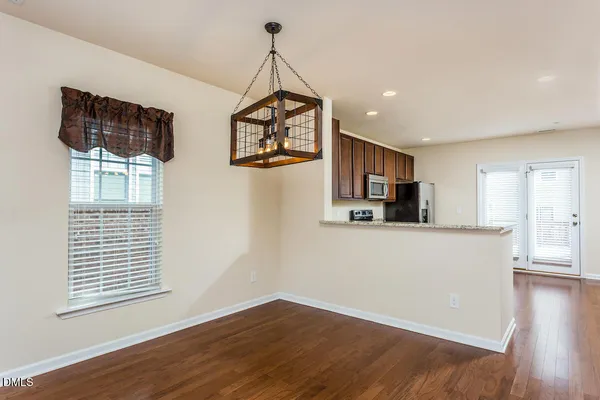 $1,895 | 240 Michigan Avenue, Cary, NC 27519