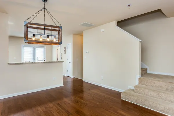 $1,895 | 240 Michigan Avenue, Cary, NC 27519