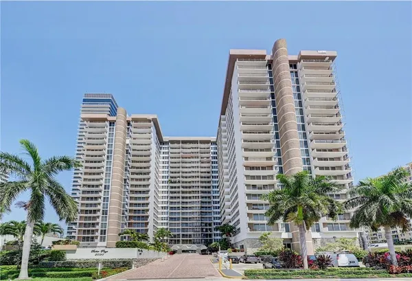 $3,600 | 2030 South Ocean Drive, Unit 807, Hallandale Beach, FL 33009