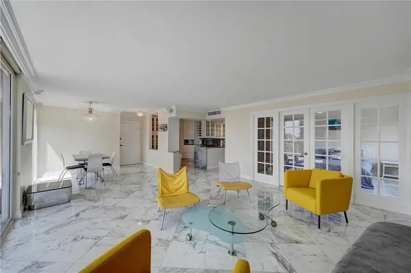 $3,600 | 2030 South Ocean Drive, Unit 807, Hallandale Beach, FL 33009