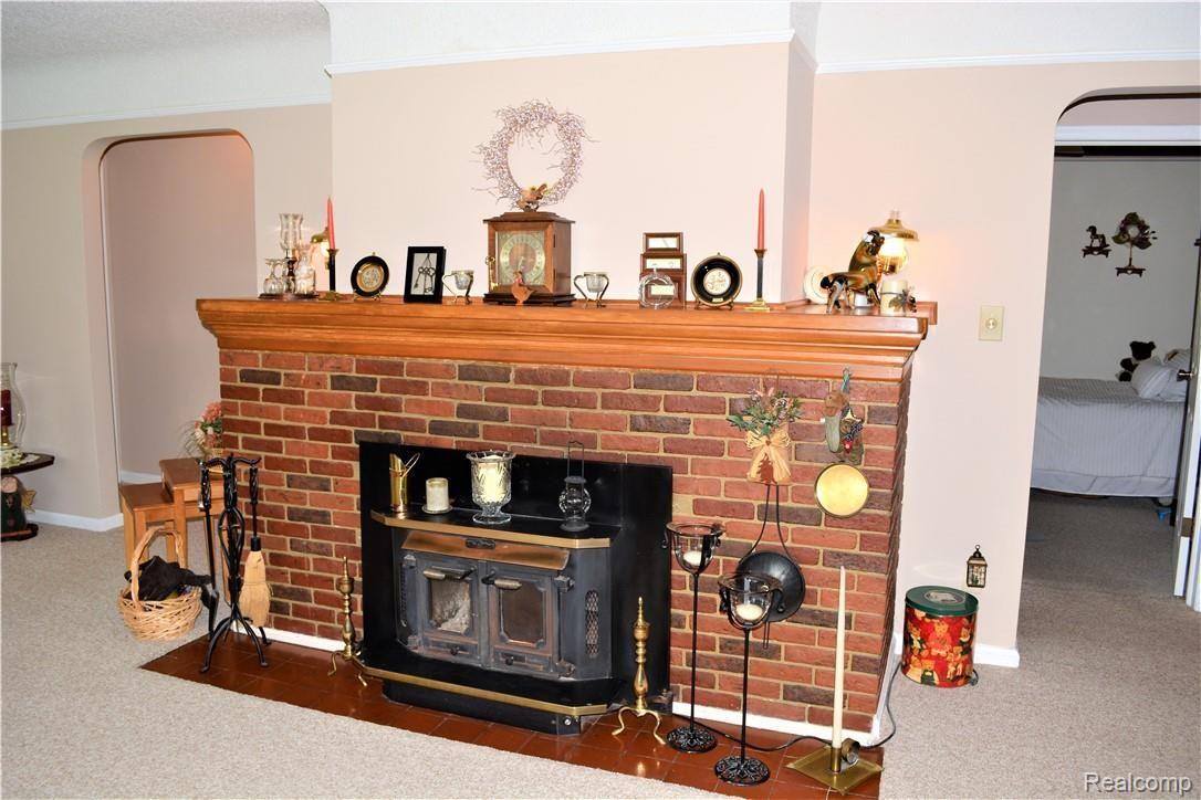 27783 Cherry Hill Road Inkster, MI 48141 - Photo 27 of 42 Natural Fireplace View.jpg