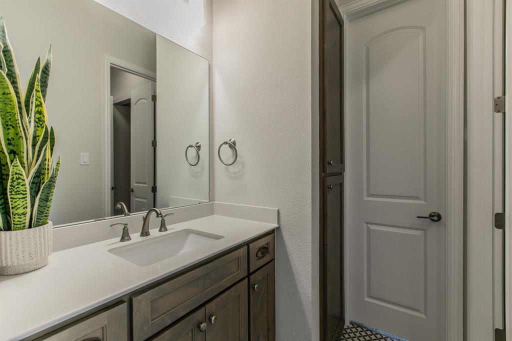 16833 Chapel Road Lorena, TX 76655 - Photo 26 of 40 Gallery Image 26