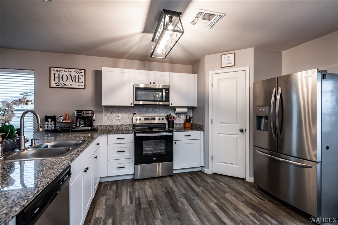 3713 East Koval Road Kingman, AZ 86409 - Photo 10 of 42 Gallery Image 10
