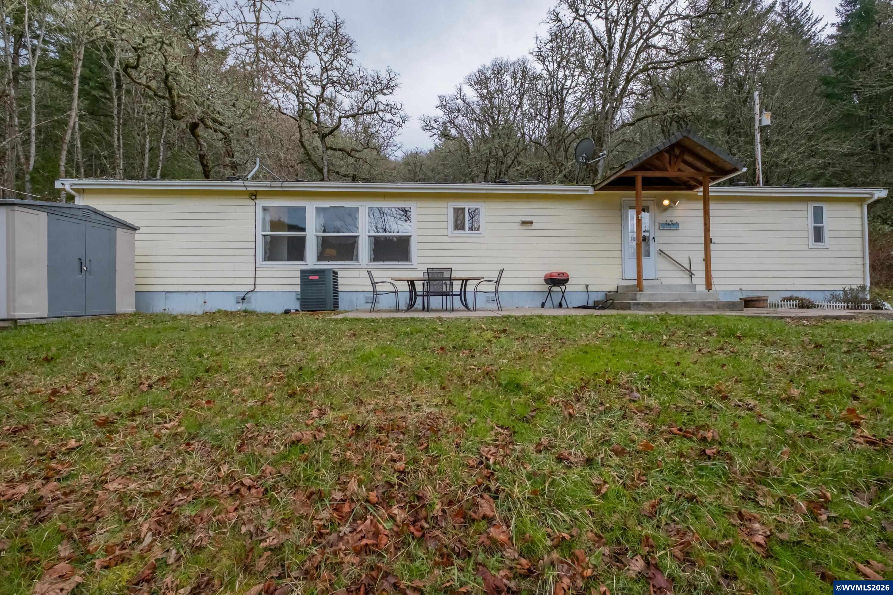 25045 Gap Road Brownsville, OR 97327 - Photo 22 of 49