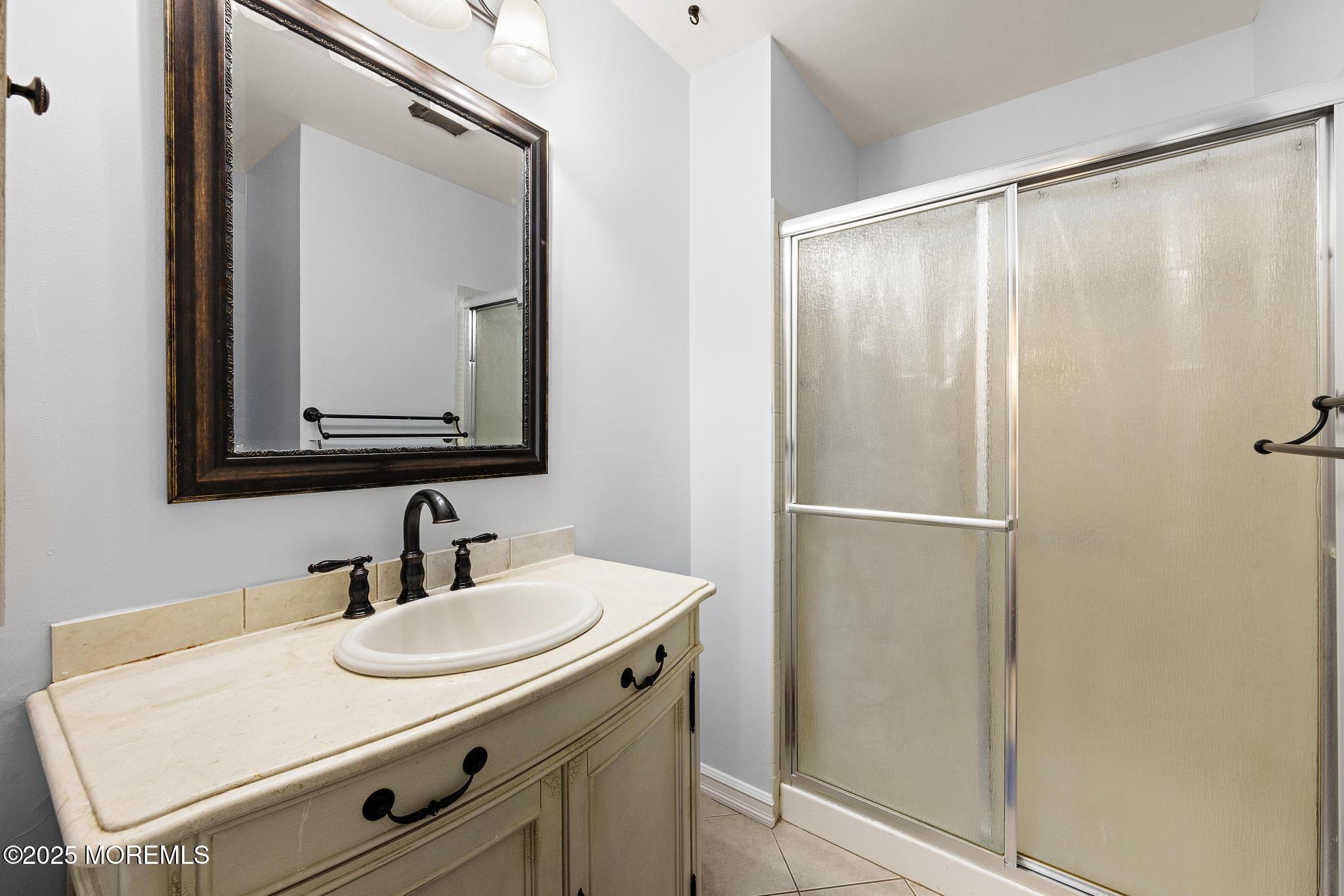 102 Ash Road Manahawkin, NJ 08050 - Photo 24 of 51 102 Ash (35)