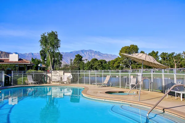 $9,999 | 30 Columbia Drive, Rancho Mirage, CA 92270