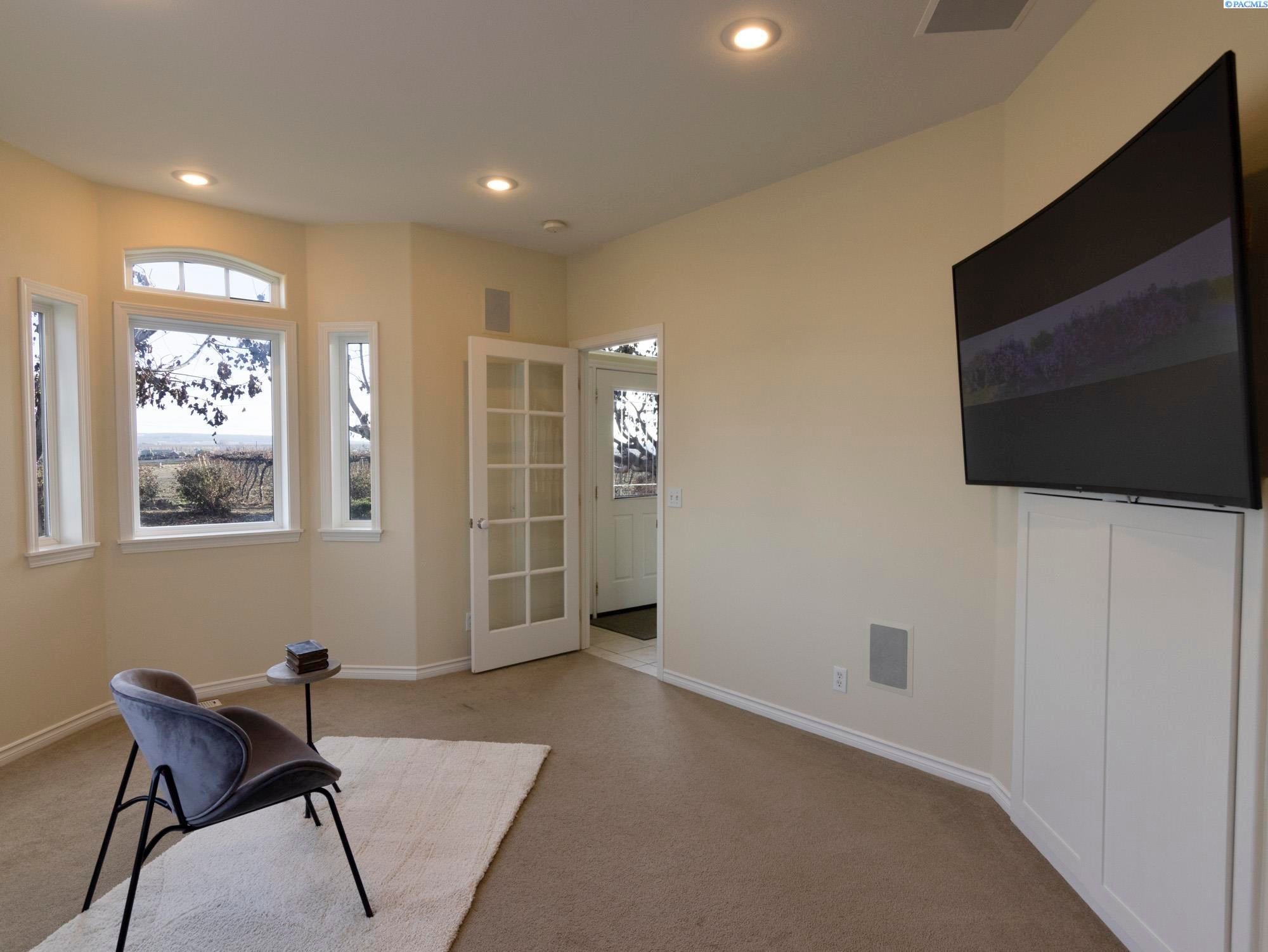 1831 East Allen Road Sunnyside, WA 98944 - Photo 9 of 30 Gallery Image 9