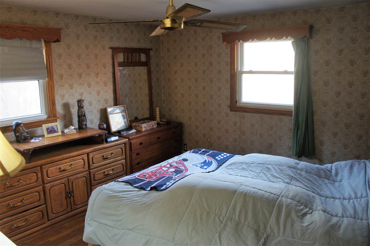 185 Marsh Road Pelham, NH 03076 - Photo 17 of 19