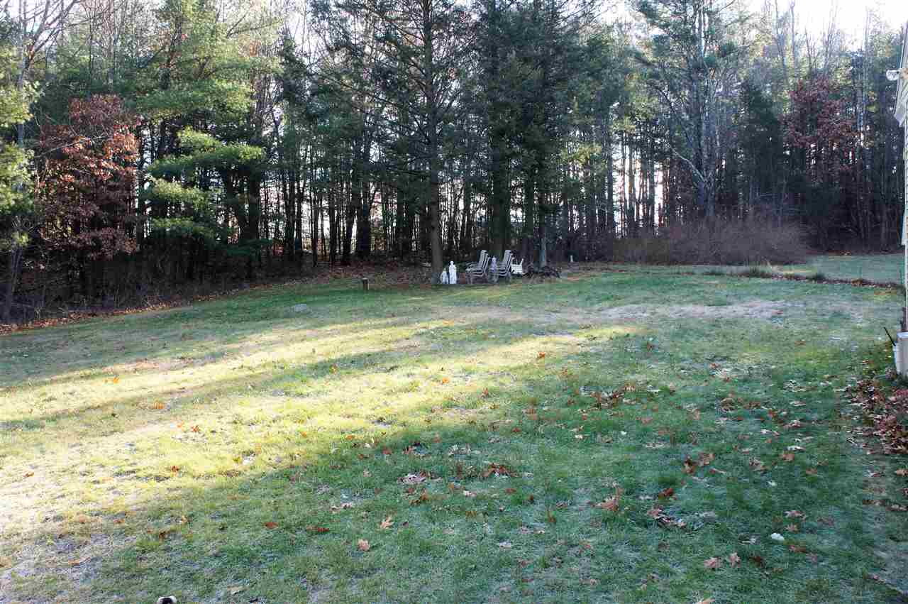 185 Marsh Road Pelham, NH 03076 - Photo 5 of 19