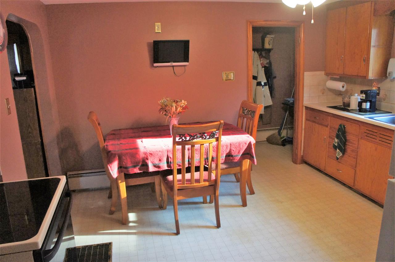 185 Marsh Road Pelham, NH 03076 - Photo 7 of 19