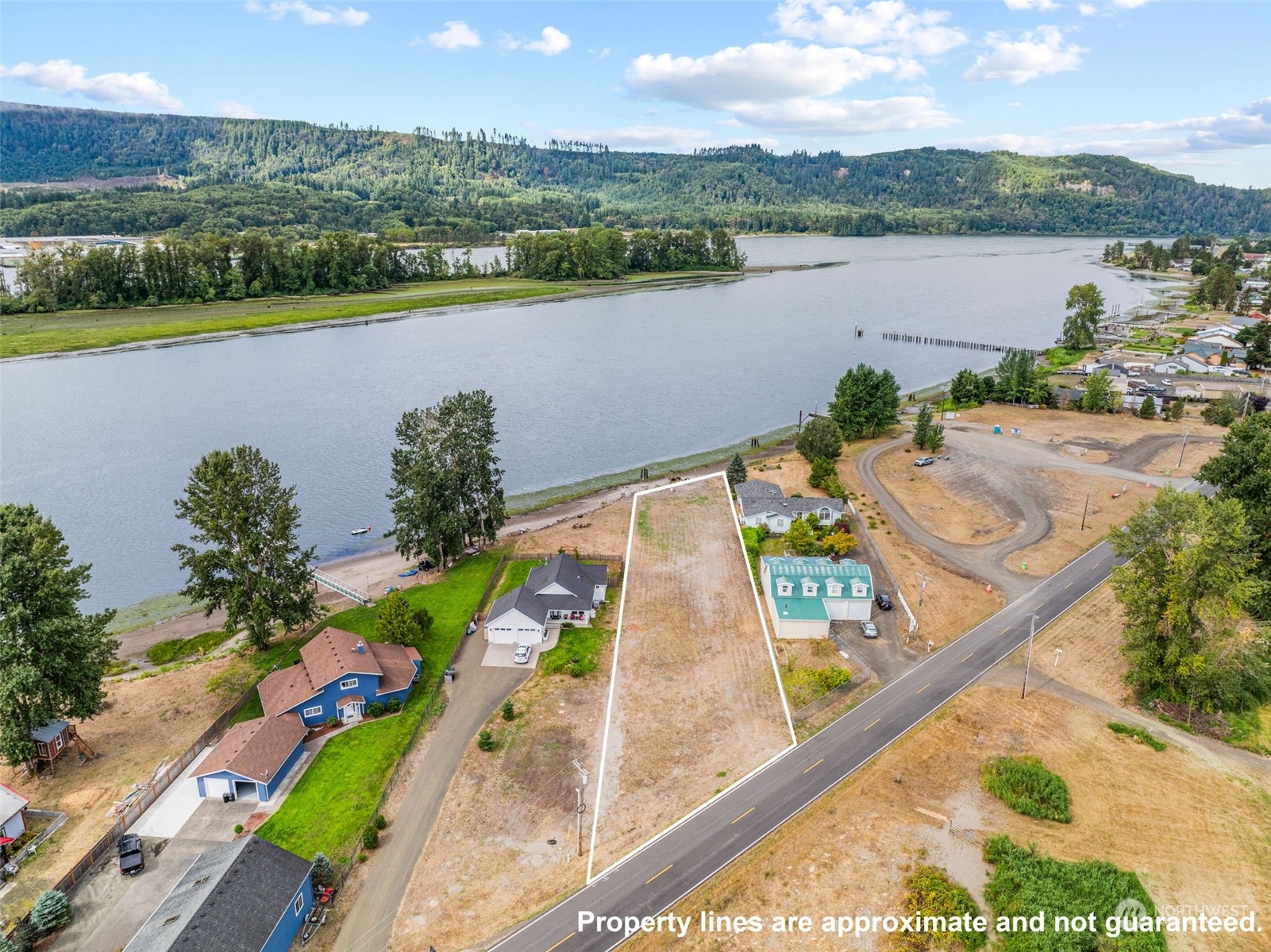 237 West Sunny Sands Road Cathlamet, WA 98612 - Photo 14 of 17 Gallery Image 14