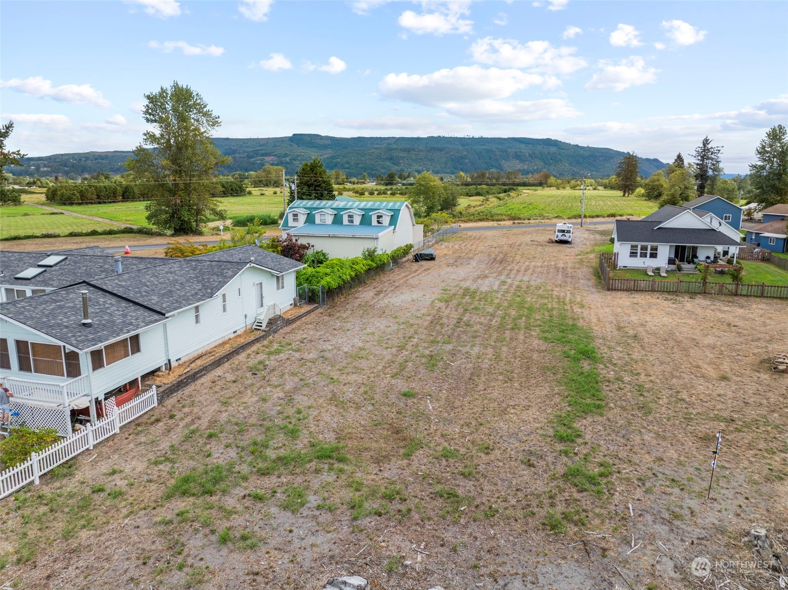 237 West Sunny Sands Road Cathlamet, WA 98612 - Photo 16 of 17 Gallery Image 16