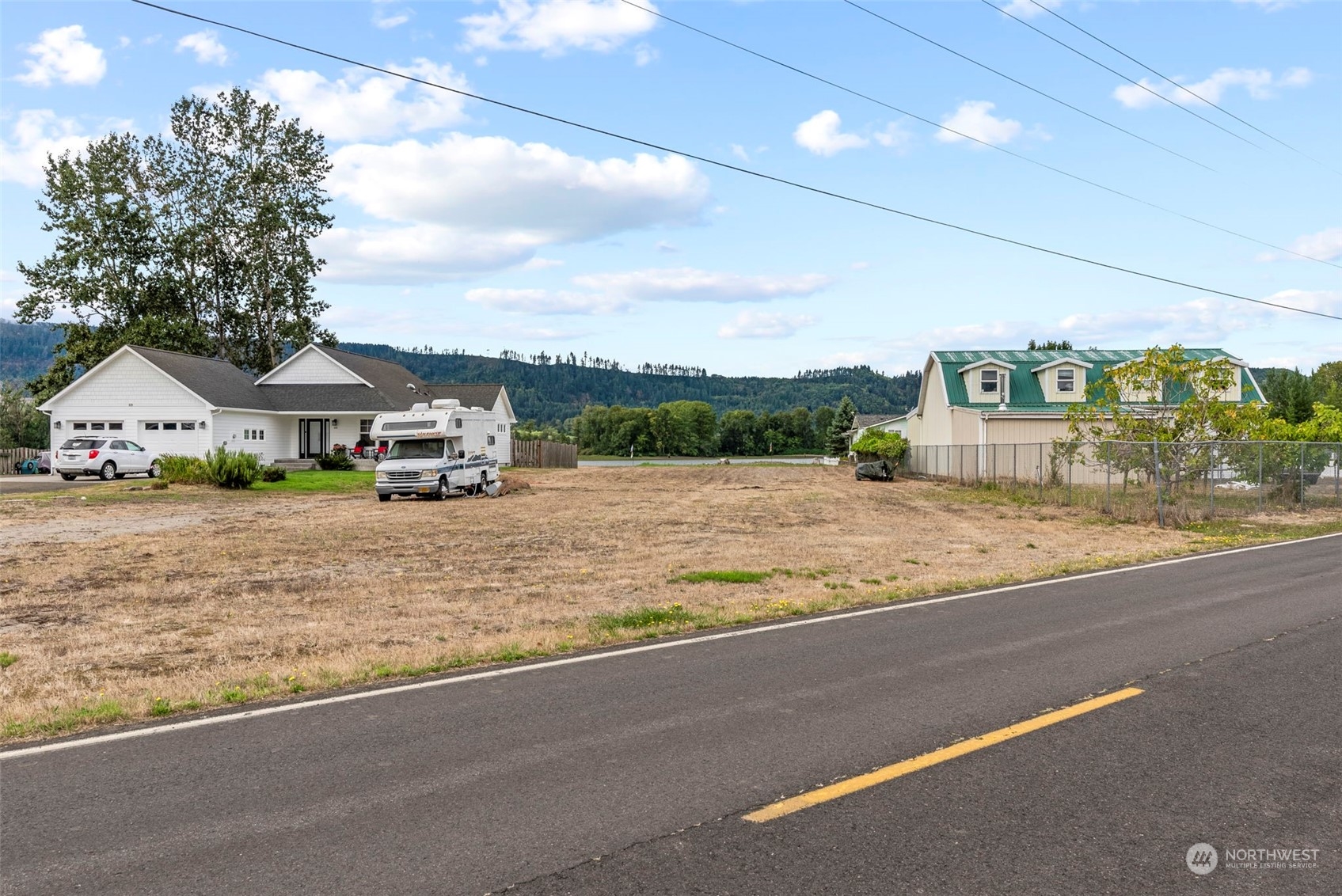 237 West Sunny Sands Road Cathlamet, WA 98612 - Photo 8 of 17 Gallery Image 8