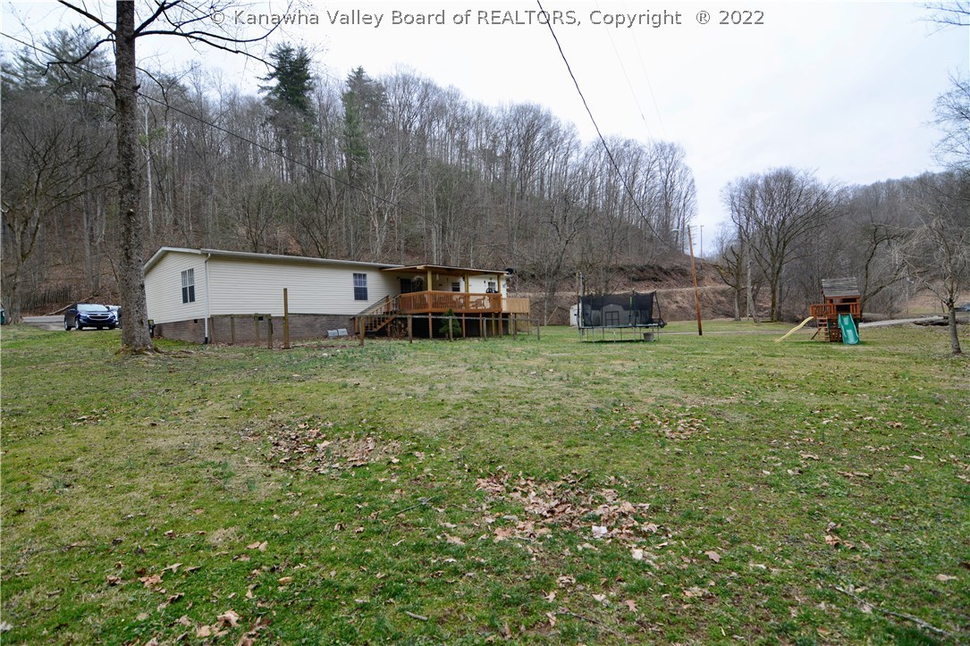 1805 Harmons Creek Road Poca, WV 25159 - Photo 1 of 30 Gallery Image 1