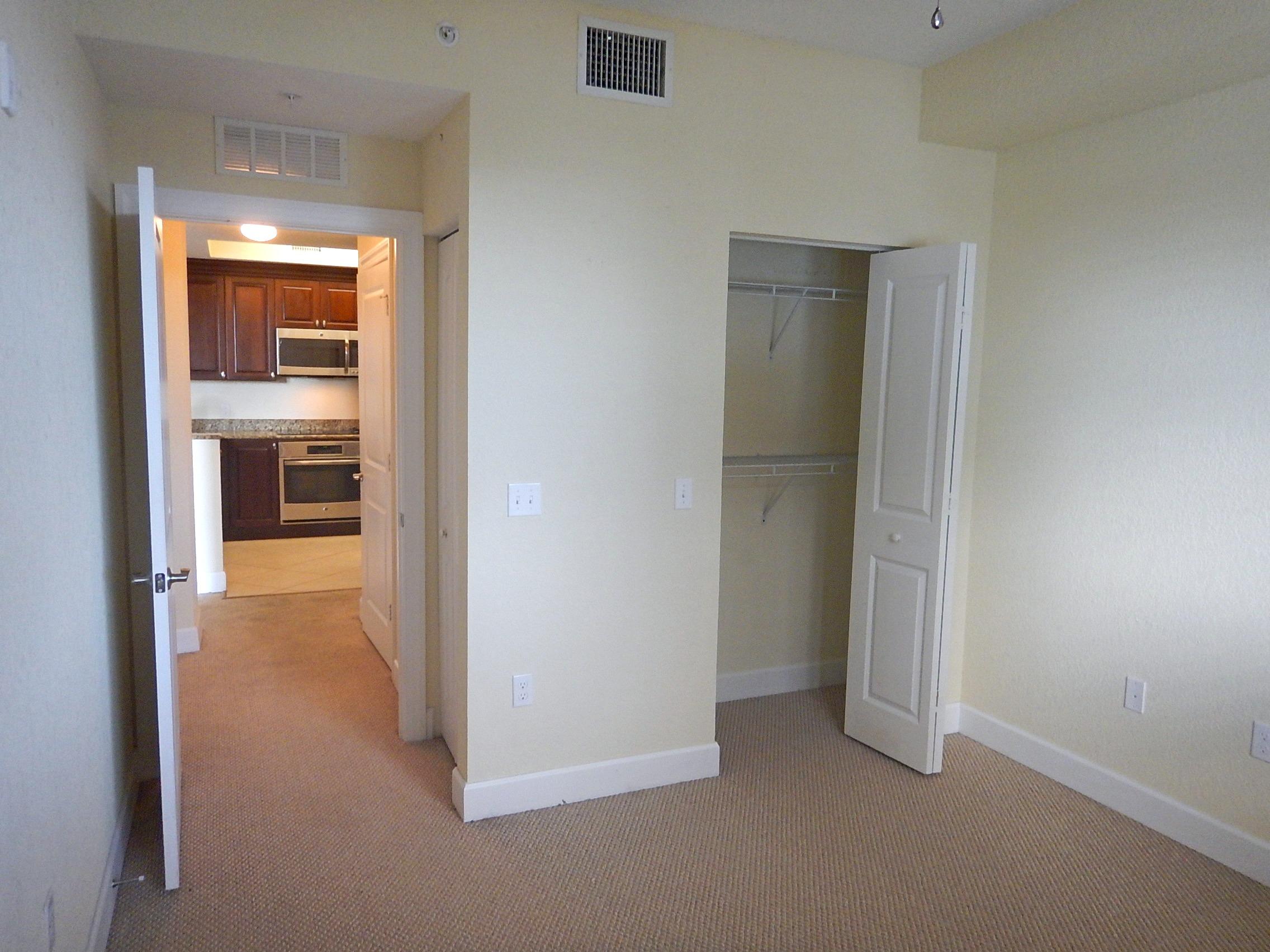 1660 Renaissance Commons Boulevard, Unit 2211 Boynton Beach, FL 33426 - Photo 17 of 25 DSCN0131