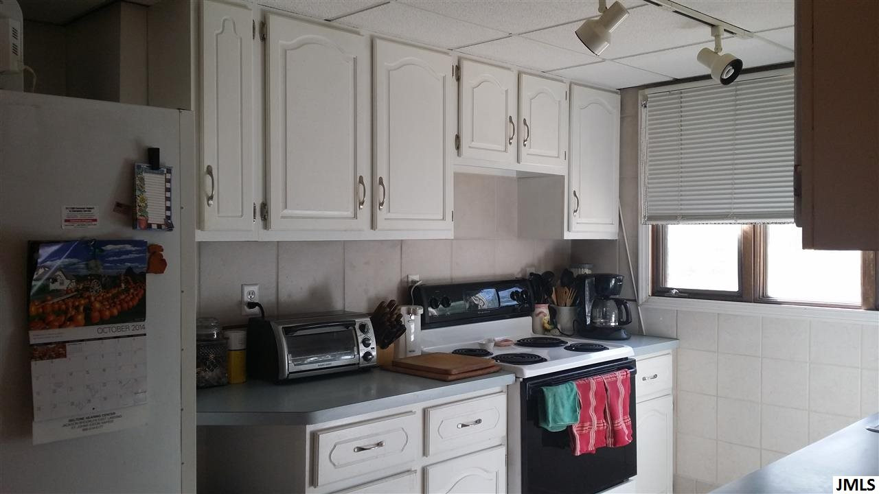 12621 Waterloo-Munith Road Munith, MI 49259 - Photo 4 of 21 Photo 4