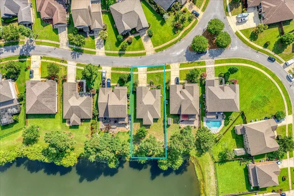 $450,000 | 395 Windchime Way, Freeport, FL 32439