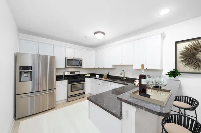 $1,425,000 | 650 2nd Street, Unit 3C, Hoboken, NJ 07030