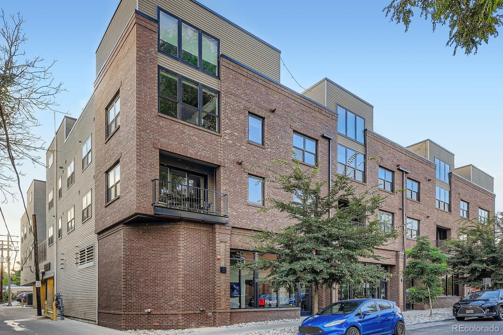 431 East Bayaud Avenue, Unit R304 Denver, CO 80209 - Photo 5 of 25