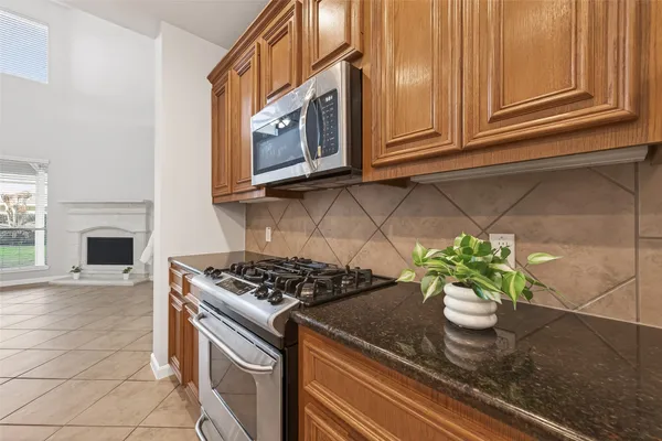 $2,799 | 8858 Distant Woods Drive, Houston, TX 77095