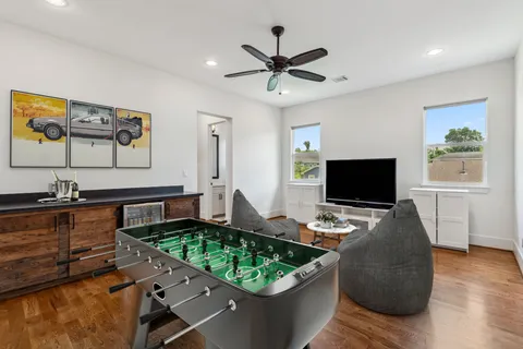 $1,250,000 | 815 East 27th Street, Houston, TX 77009