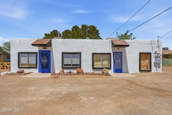 $329,000 | 8154 Holloway Place, El Paso, TX 79907