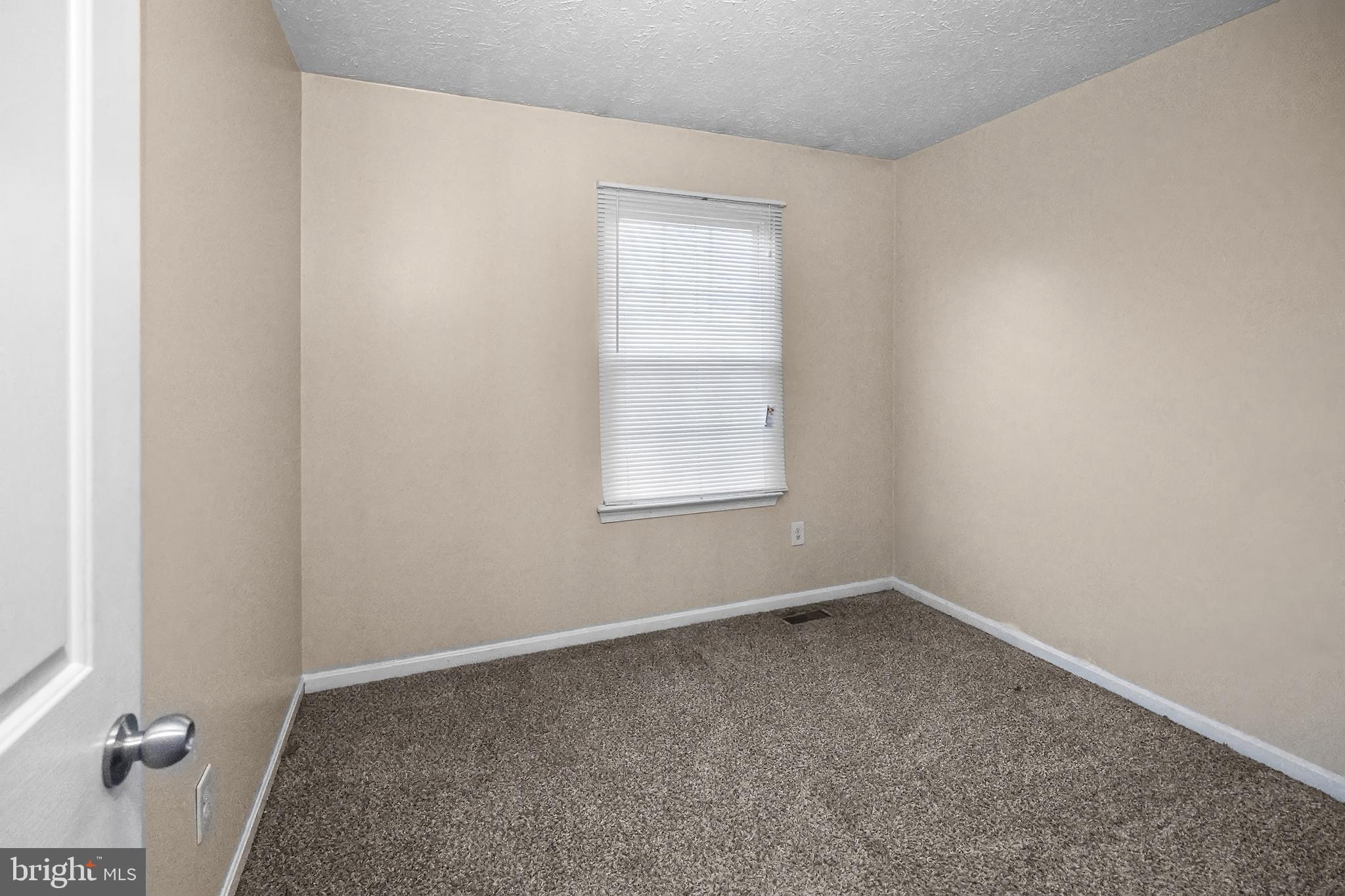 4313 Star Circle Randallstown, MD 21133 - Photo 14 of 21 an empty room with a window