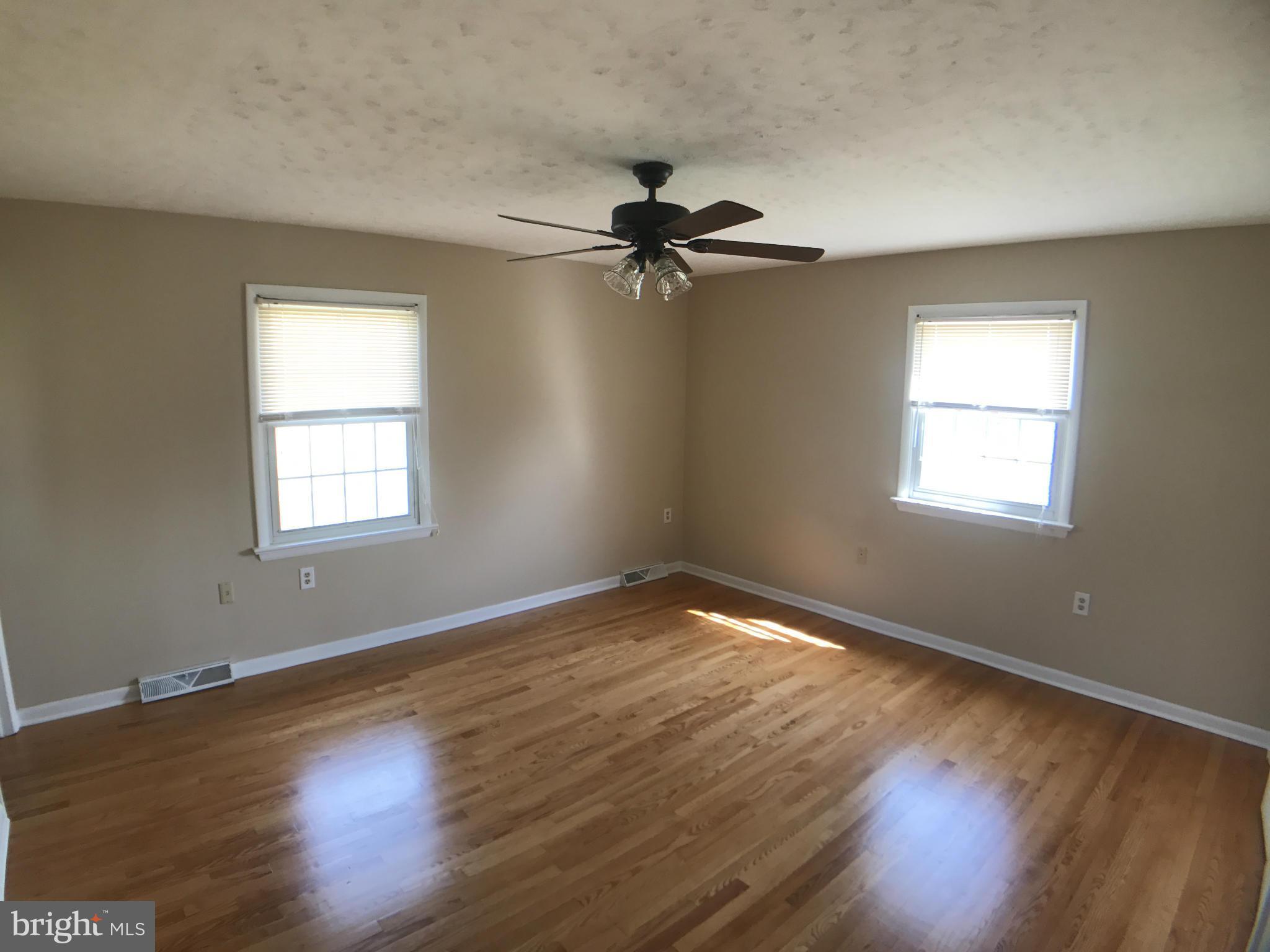 4231 Spring View Court Jefferson, MD 21755 - Photo 14 of 28 Bedroom (Master)