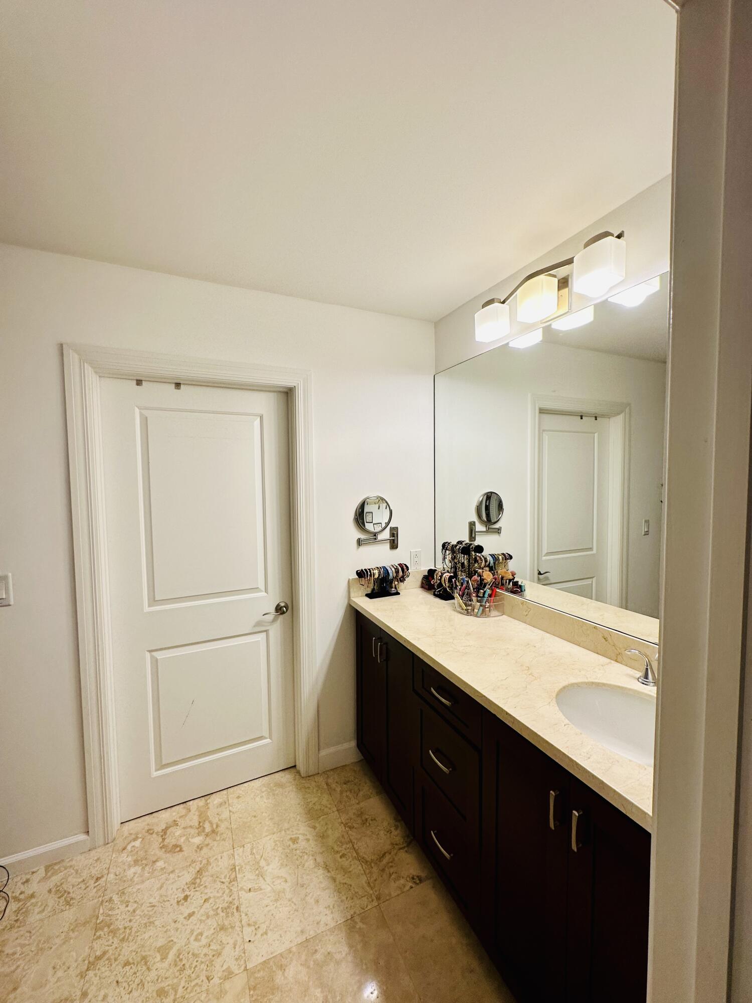 3153 Clint Moore Road, Unit 102 Boca Raton, FL 33496 - Photo 18 of 21 18B0F581-B0E2-4E83-B2A5-DD6BA09B5845_1_2