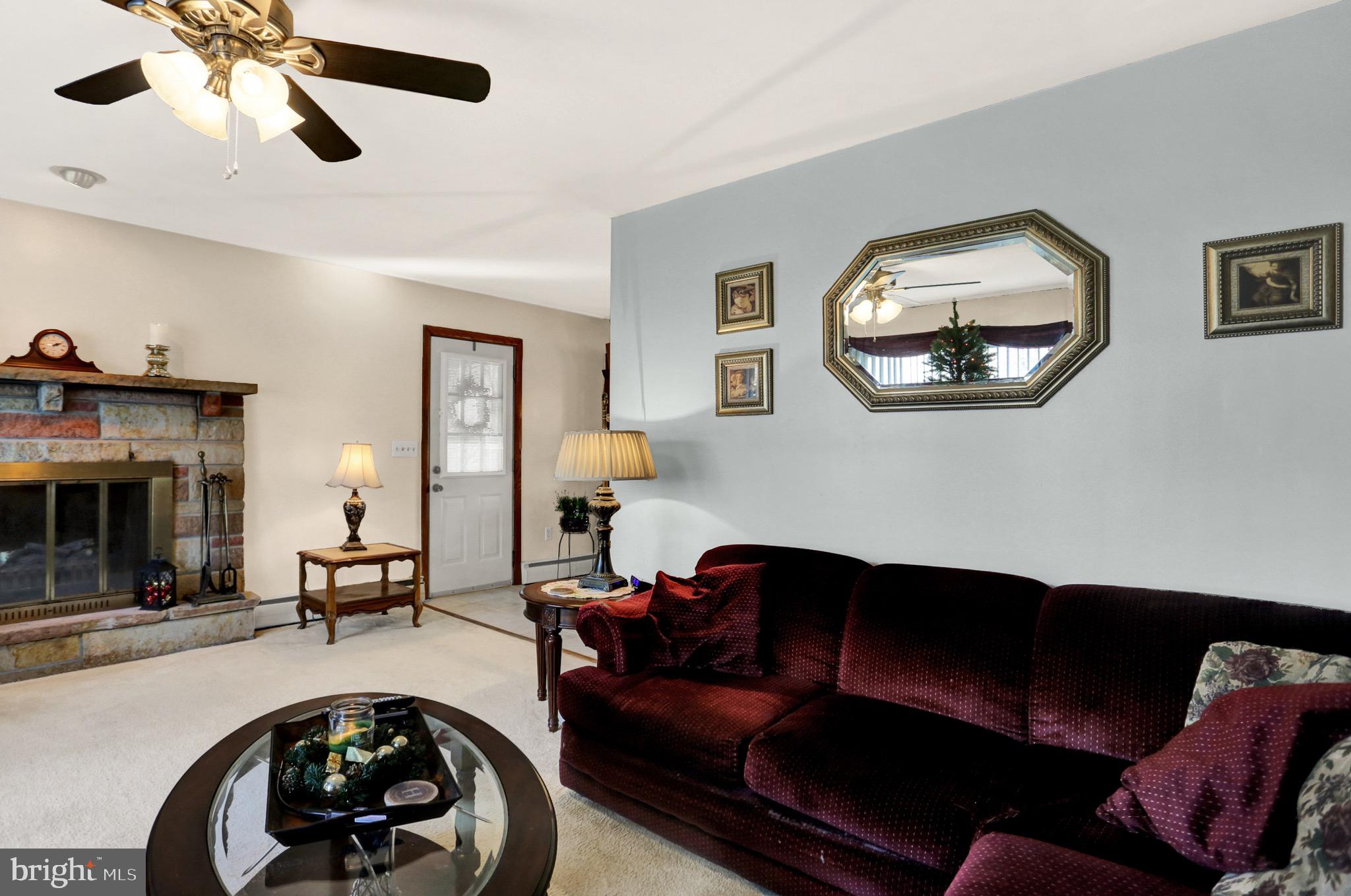 28 Valley Road Hummelstown, PA 17036 - Photo 2 of 31 Gallery Image 2
