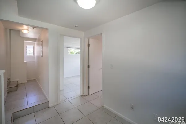 $2,500 | 4138 Keaka Drive, Unit B, Honolulu, HI 96818
