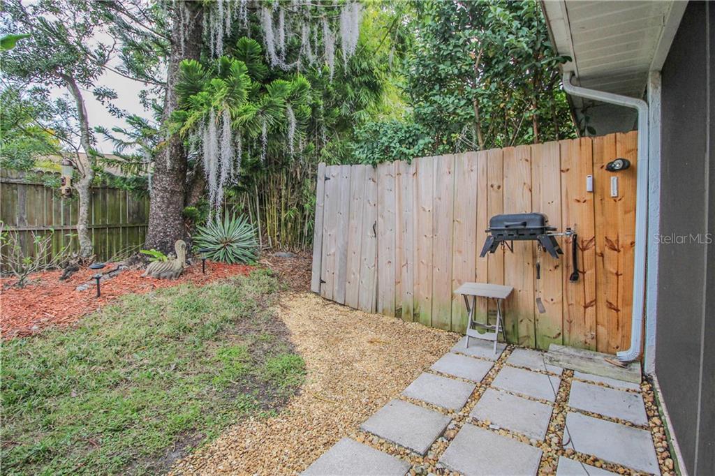 415 Cedar Ridge Court Oldsmar, FL 34677 - Photo 26 of 38 Gallery Image 26
