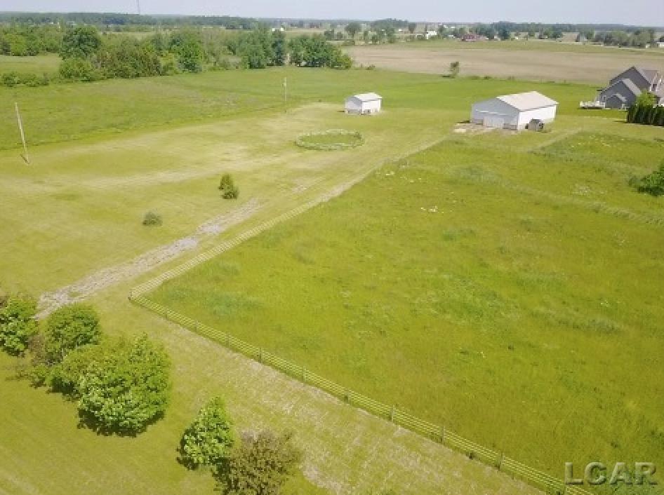8000 Hoddinott Road Adrian, MI 49221 - Photo 22 of 32