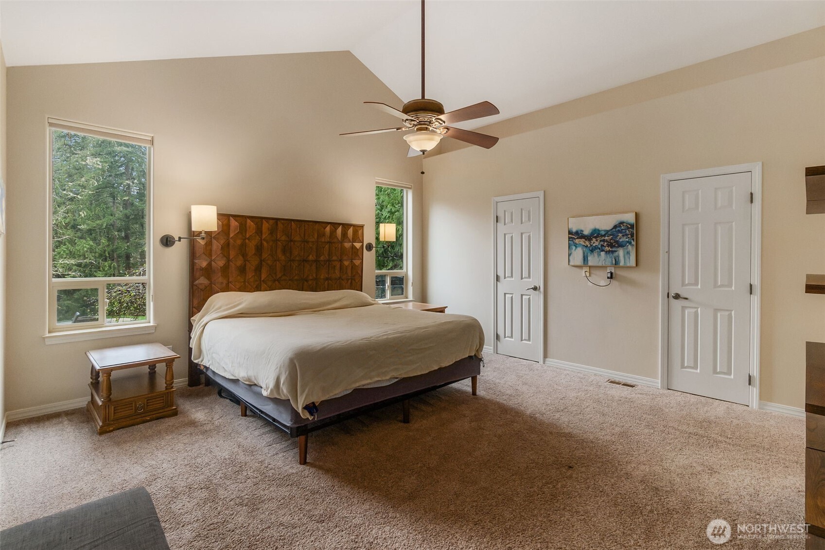 6529 Cooper Point Road Northwest Olympia, WA 98502 - Photo 11 of 33 Gallery Image 11