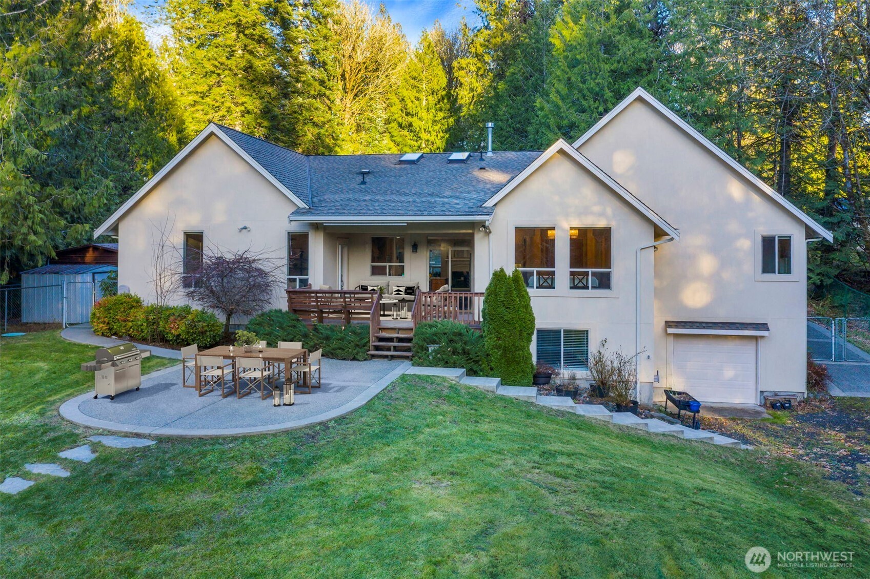 6529 Cooper Point Road Northwest Olympia, WA 98502 - Photo 27 of 33 Gallery Image 27