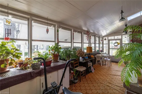 $214,900 | 1242 Norman Drive, Eden, NC 27288