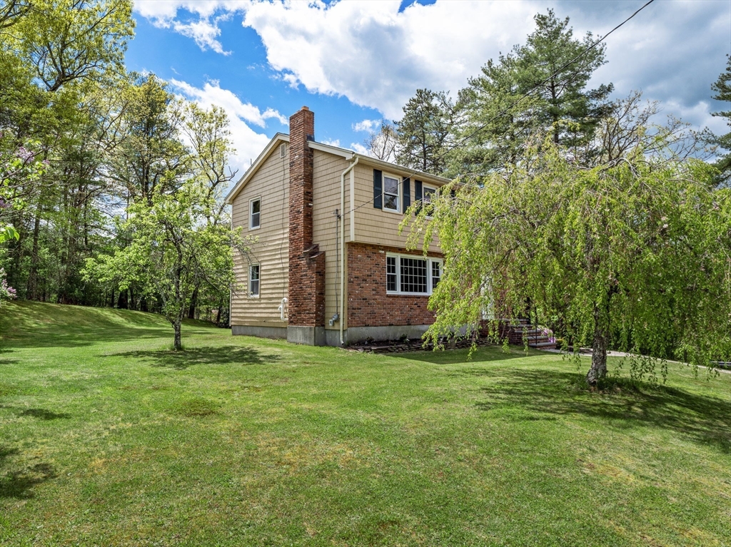 167 Karen Circle Holliston, MA 01746 - Photo 3 of 30