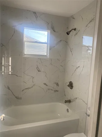 $2,000 | 359 Alegriano Court, Kissimmee, FL 34758