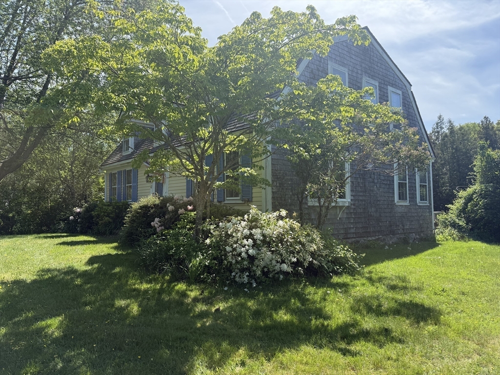 47 Clifford Road Plymouth, MA 02360 - Photo 3 of 35
