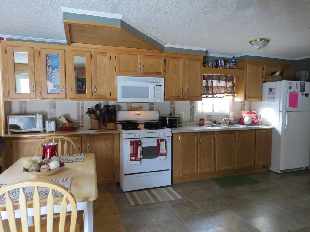 378 Deer Meadow Road Webster, NH 03303 - Photo 4 of 23