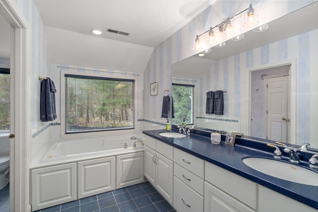 5 Fairview Road Medfield, MA 02052 - Photo 20 of 34 Gallery Image 20